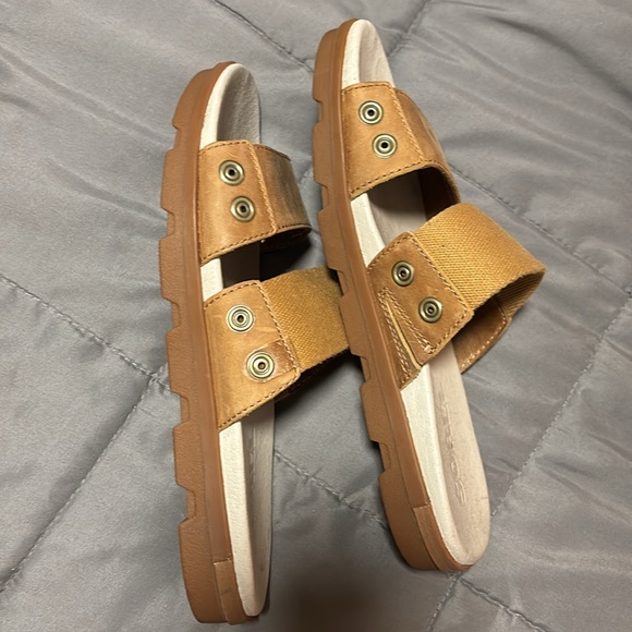 Just never reach for them - Picture 11 of 12